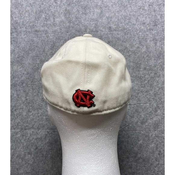 North Carolina Tar Heels Hat Cap Fitted Mens 7 NCAA Basketball White College 90s - Picture 5 of 10